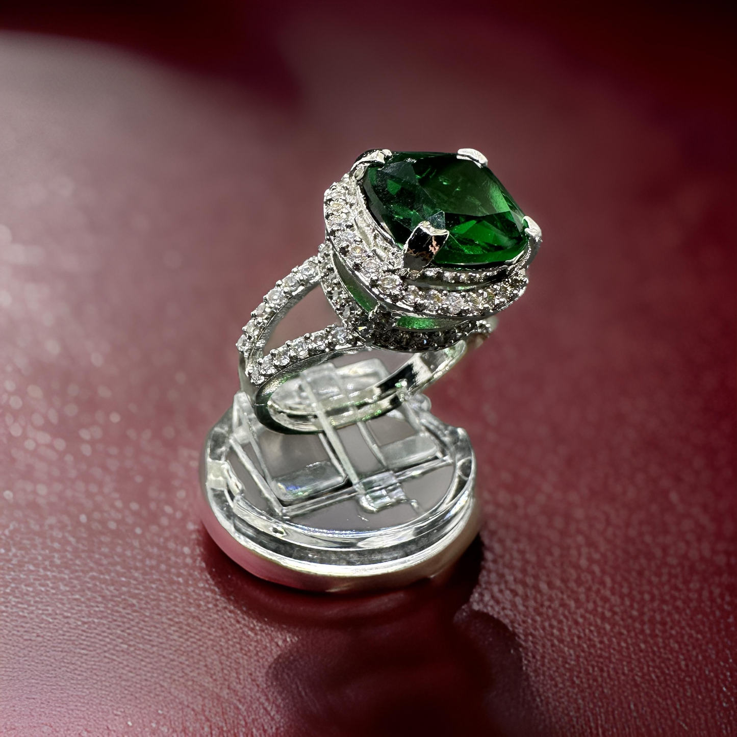 Emerald Green Ring