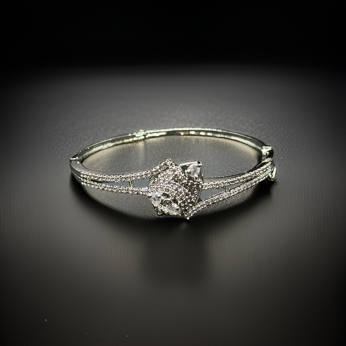 Ladies Bracelet